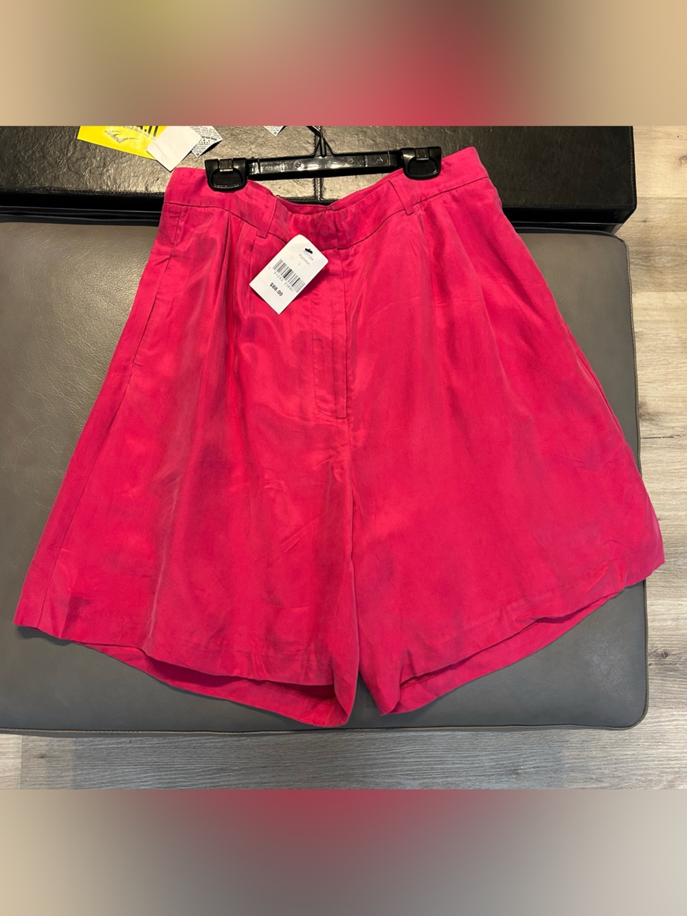 Astr Fuchsia High-Rise Short size L